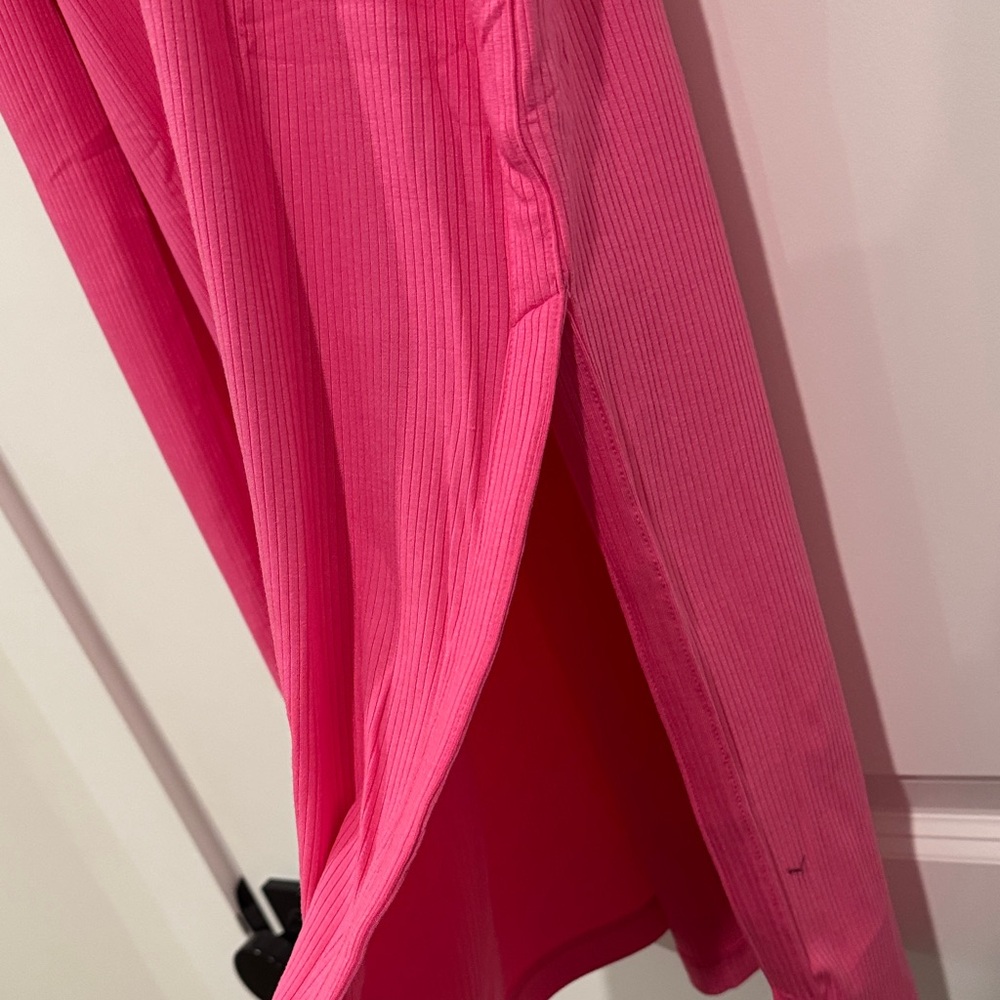 ON 34th Ribbed Sleeveless Maxi Dress Pink Side Slit NWT - Picture 5 of 7
